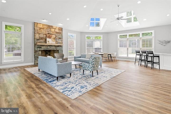 603 Admiral Drive #307 photo 27