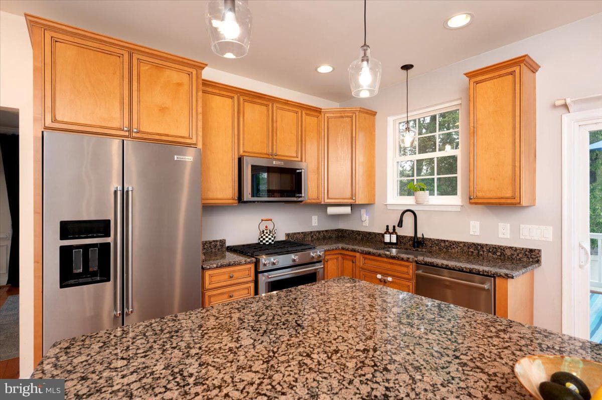 575 Knollwood Road photo 13