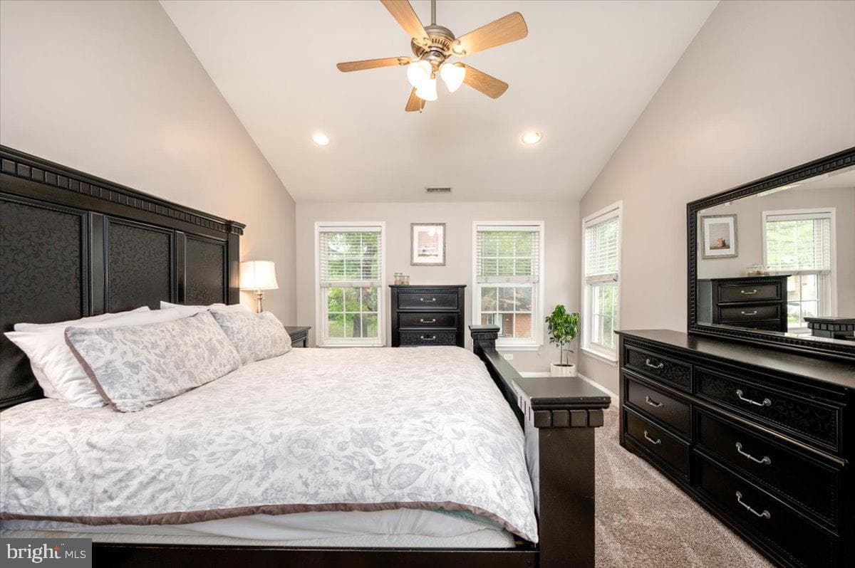 575 Knollwood Road photo 23