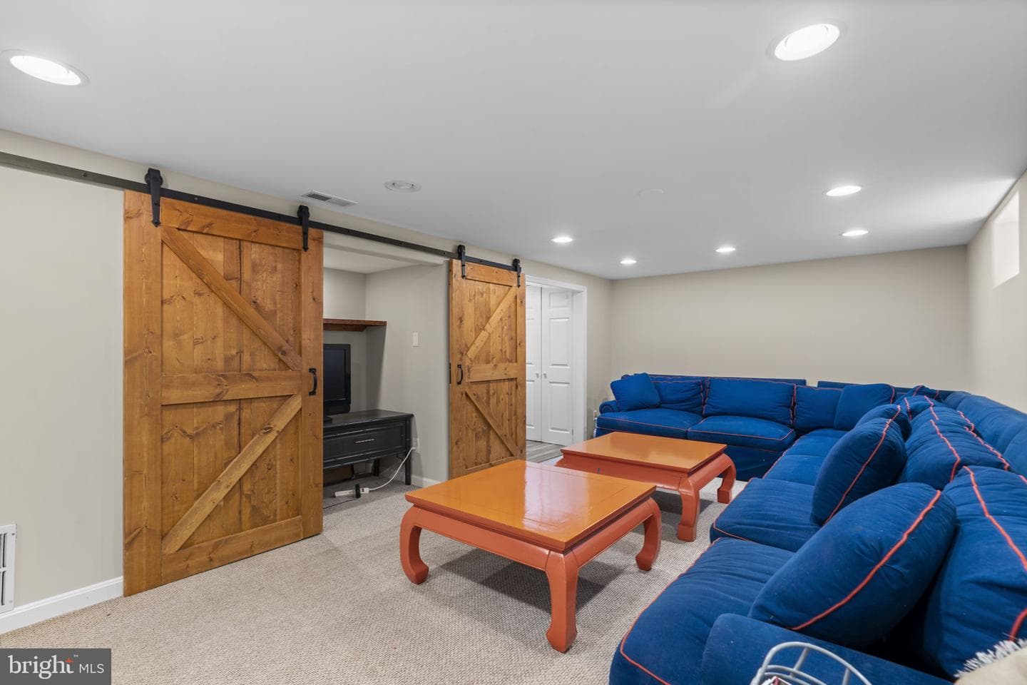 52 Sunset Drive photo 31