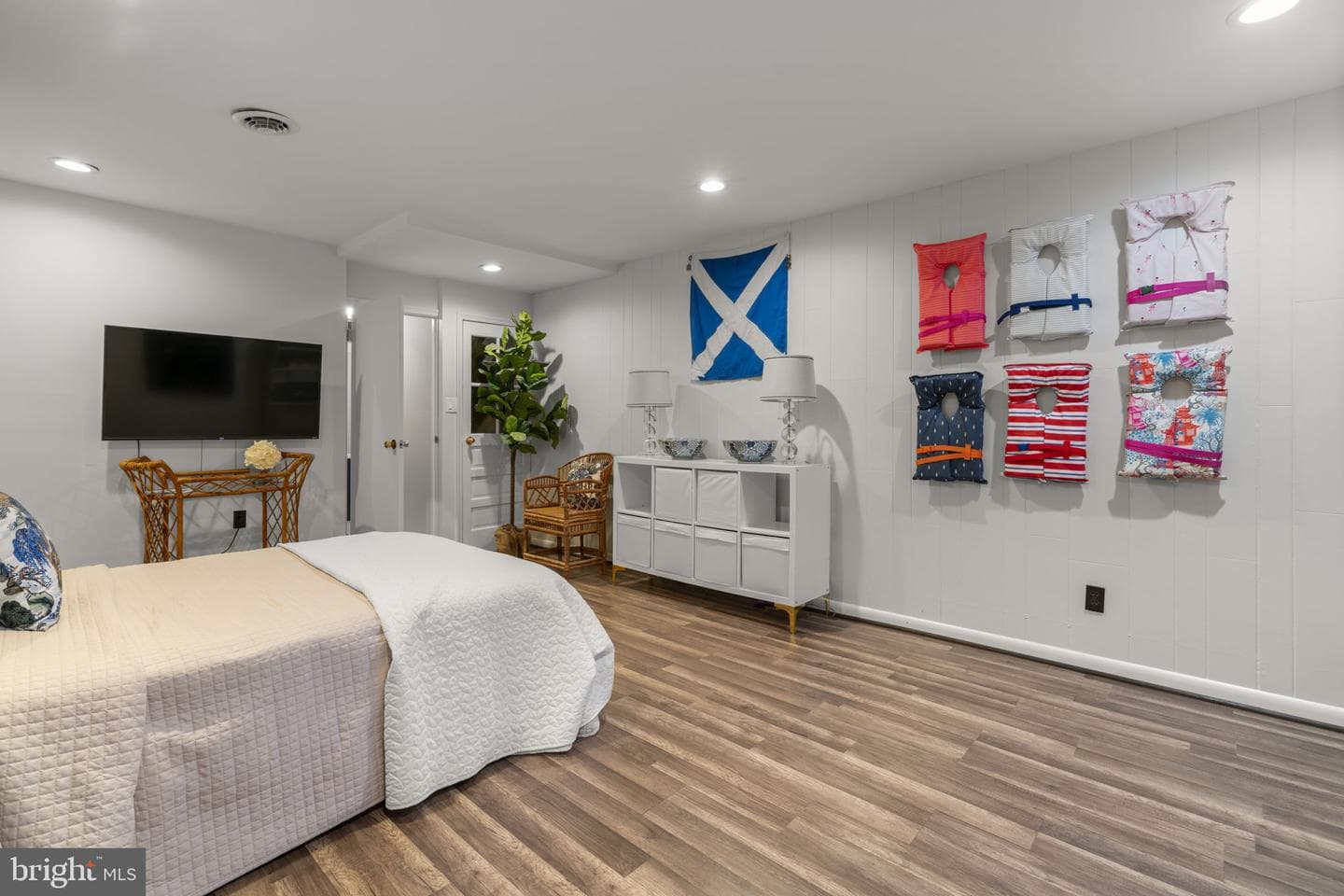 52 Sunset Drive photo 33