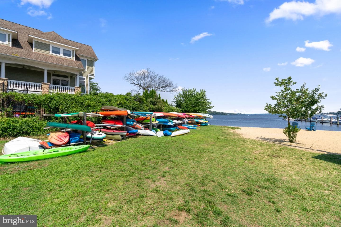 52 Sunset Drive photo 45