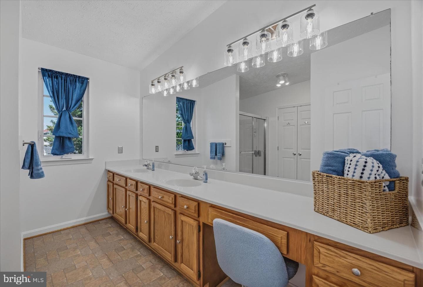 8353 Gartelman Farm Drive photo 22