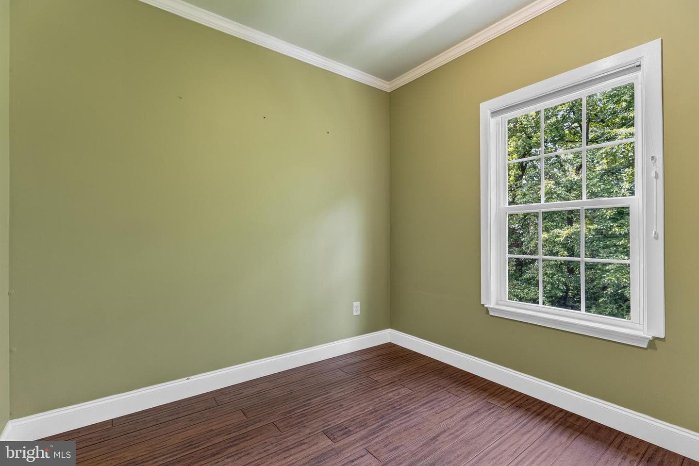 1765 Compton Court photo 30