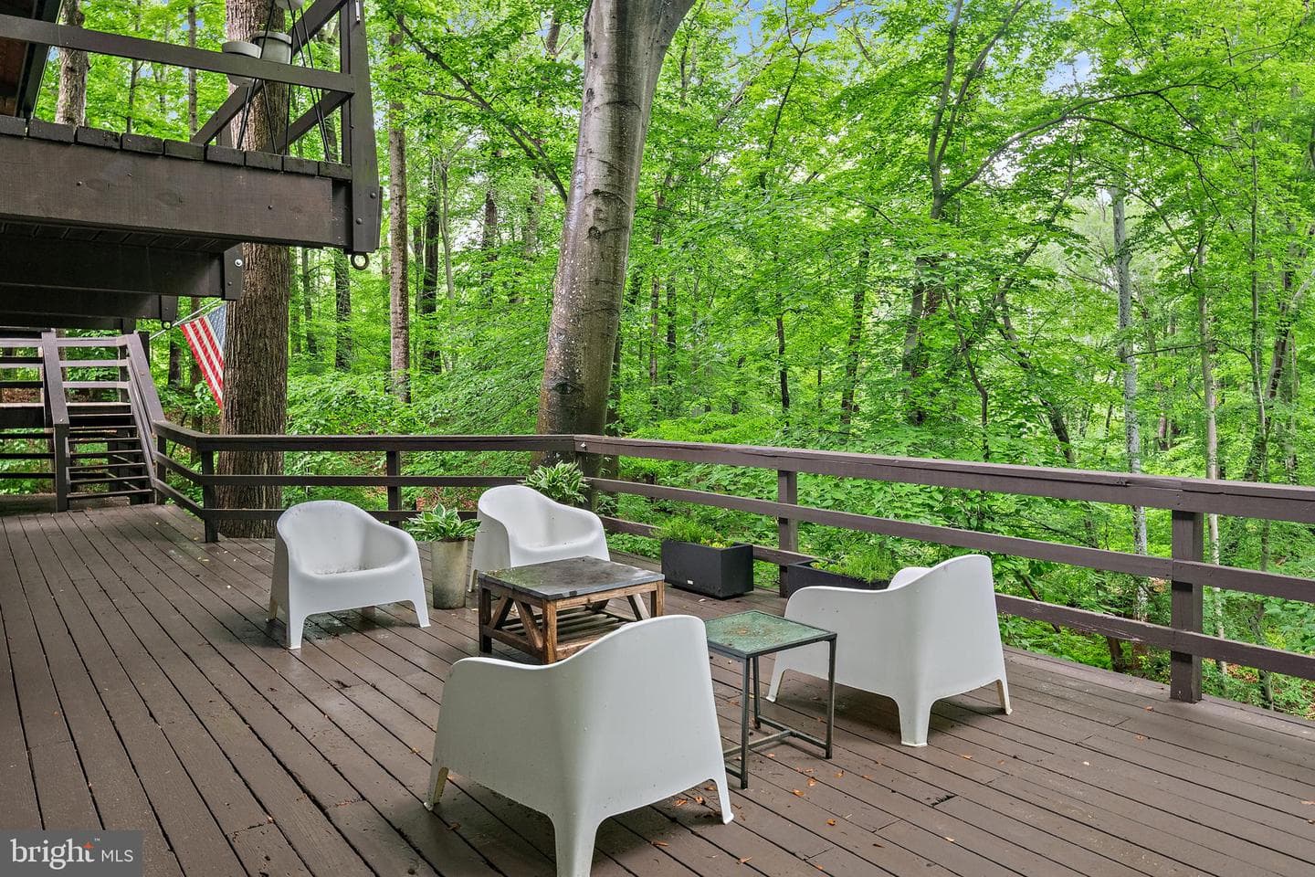 1689 Alice Court photo 45