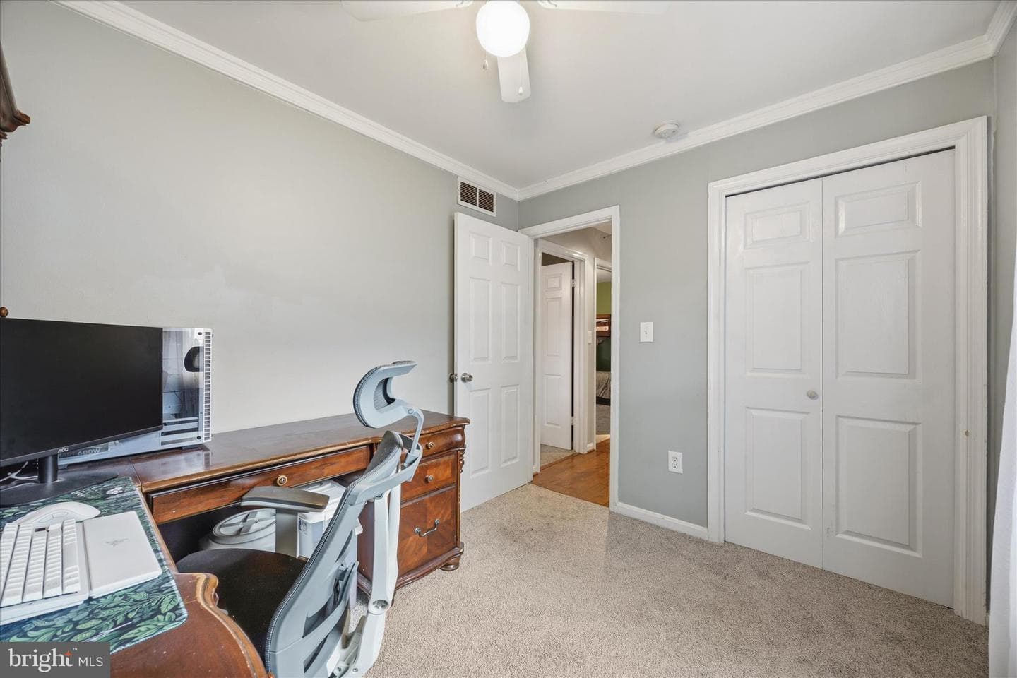 306 Lincoln Avenue photo 24