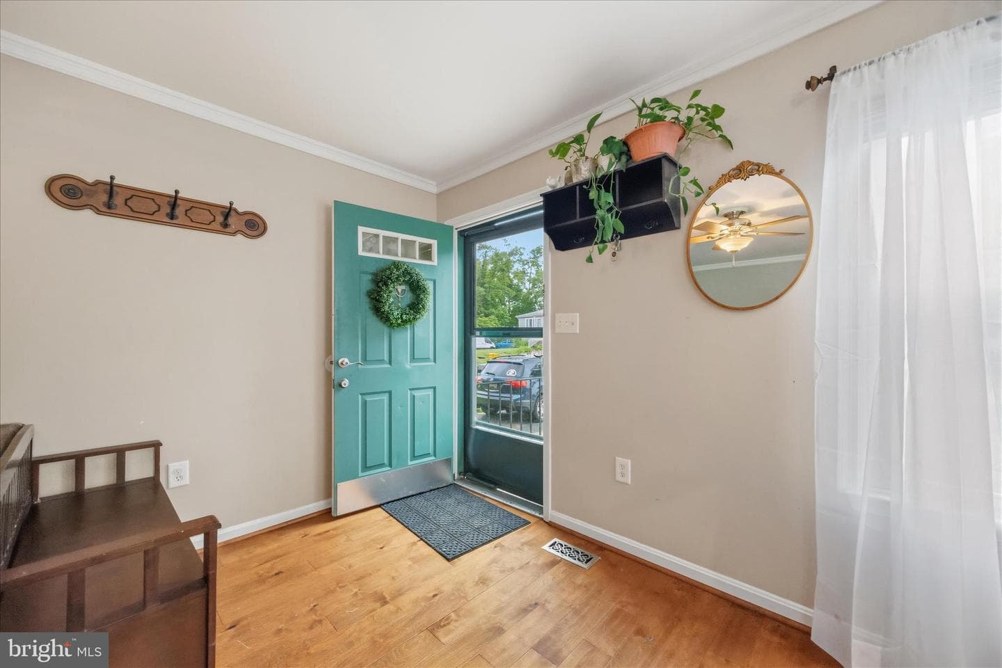 306 Lincoln Avenue photo 5