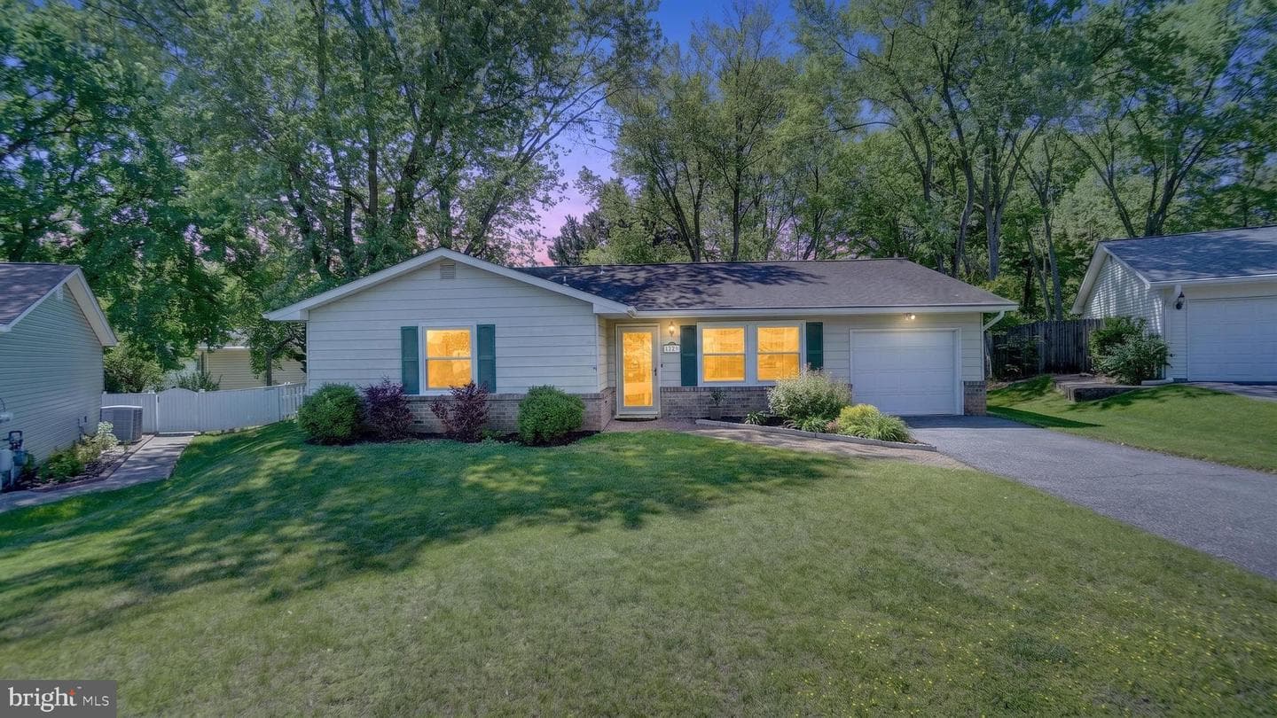 7949 Trafalgar Court, Severn