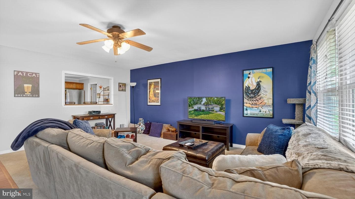 7949 Trafalgar Court photo 6