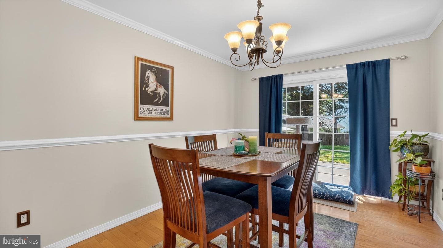 7949 Trafalgar Court photo 8