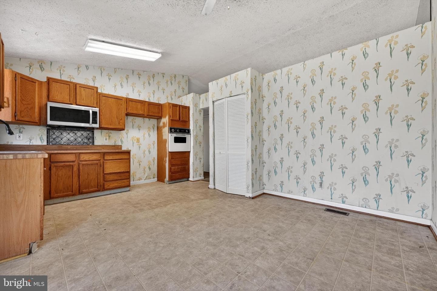 7838 Tick Neck Road photo 12