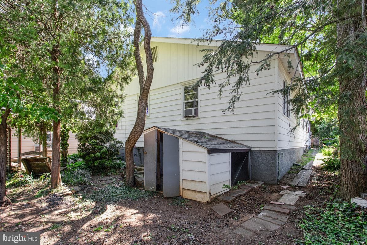 605 Melvin Avenue photo 24
