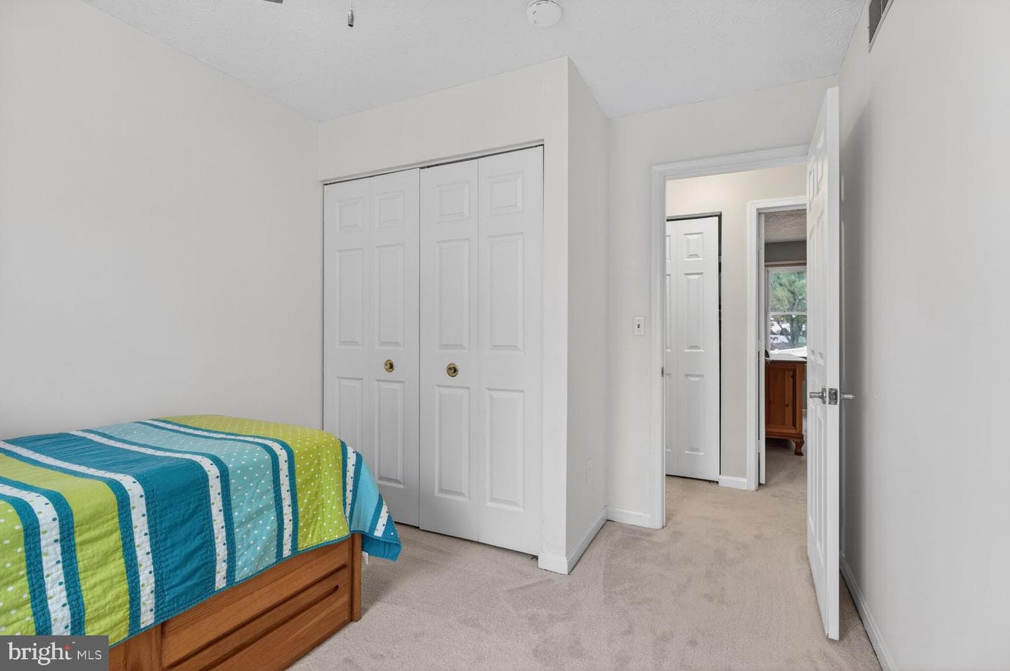 1300 Roundhouse Court photo 11