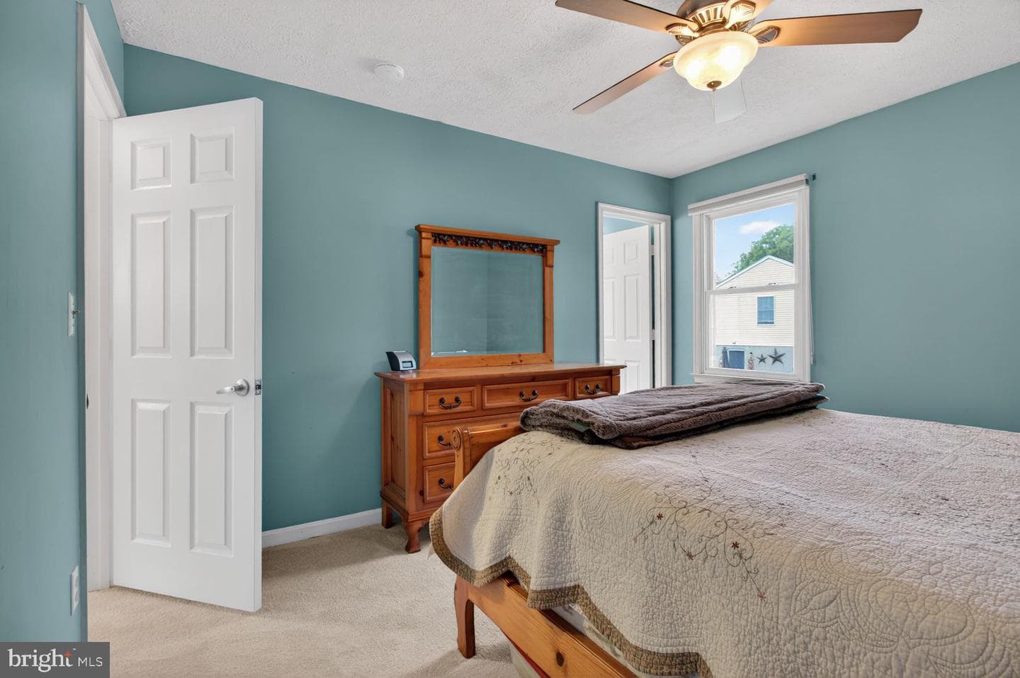 1300 Roundhouse Court photo 16