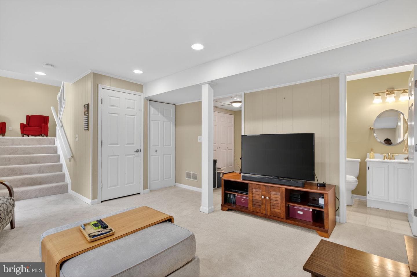 1300 Roundhouse Court photo 23