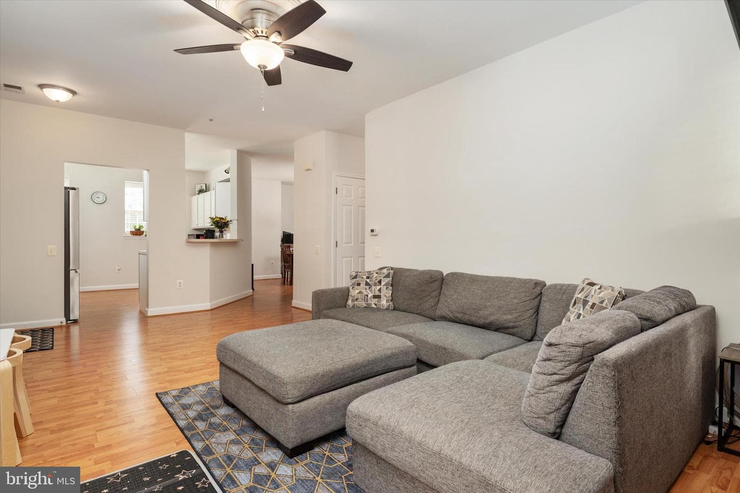 2703 Oak Leaf Ct # 2703 photo 11