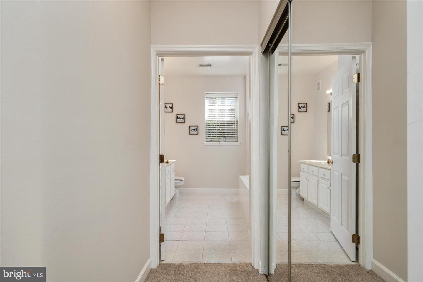 2703 Oak Leaf Ct # 2703 photo 17