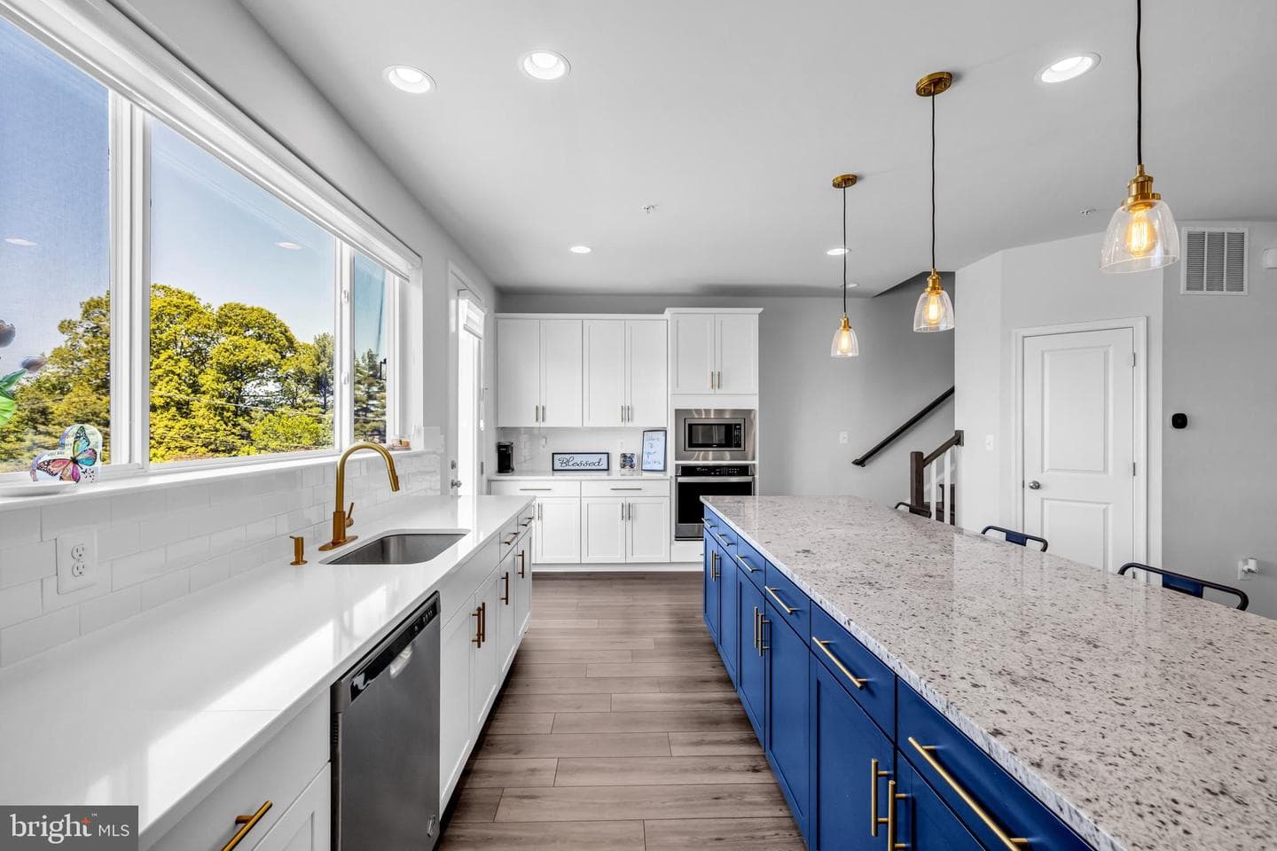 108 Arrowhead Drive photo 4