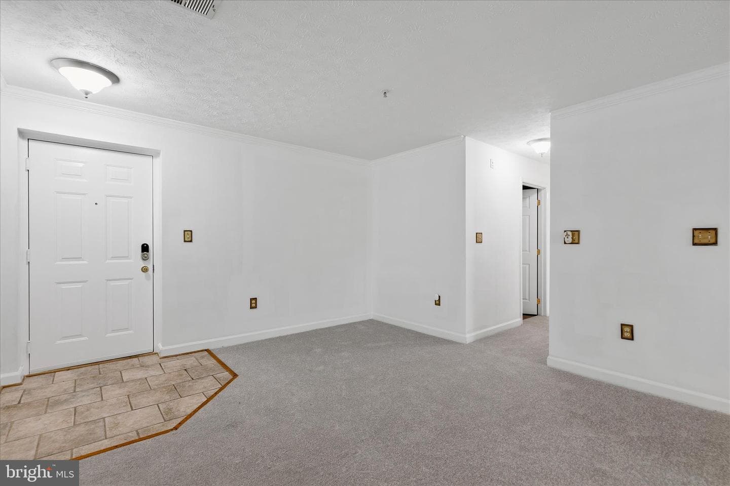 631 Admiral Drive #302 photo 13