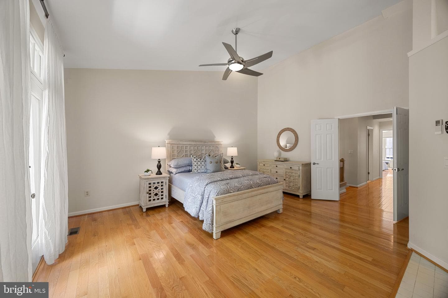 130 Summer Village Drive photo 17
