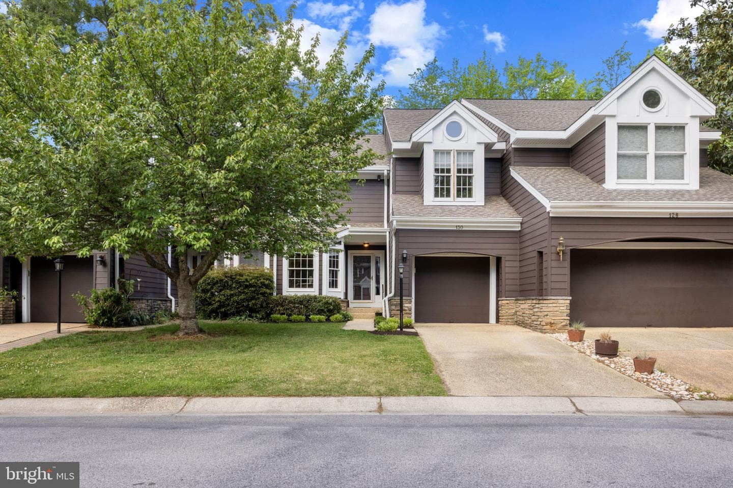 130 Summer Village Drive, Annapolis