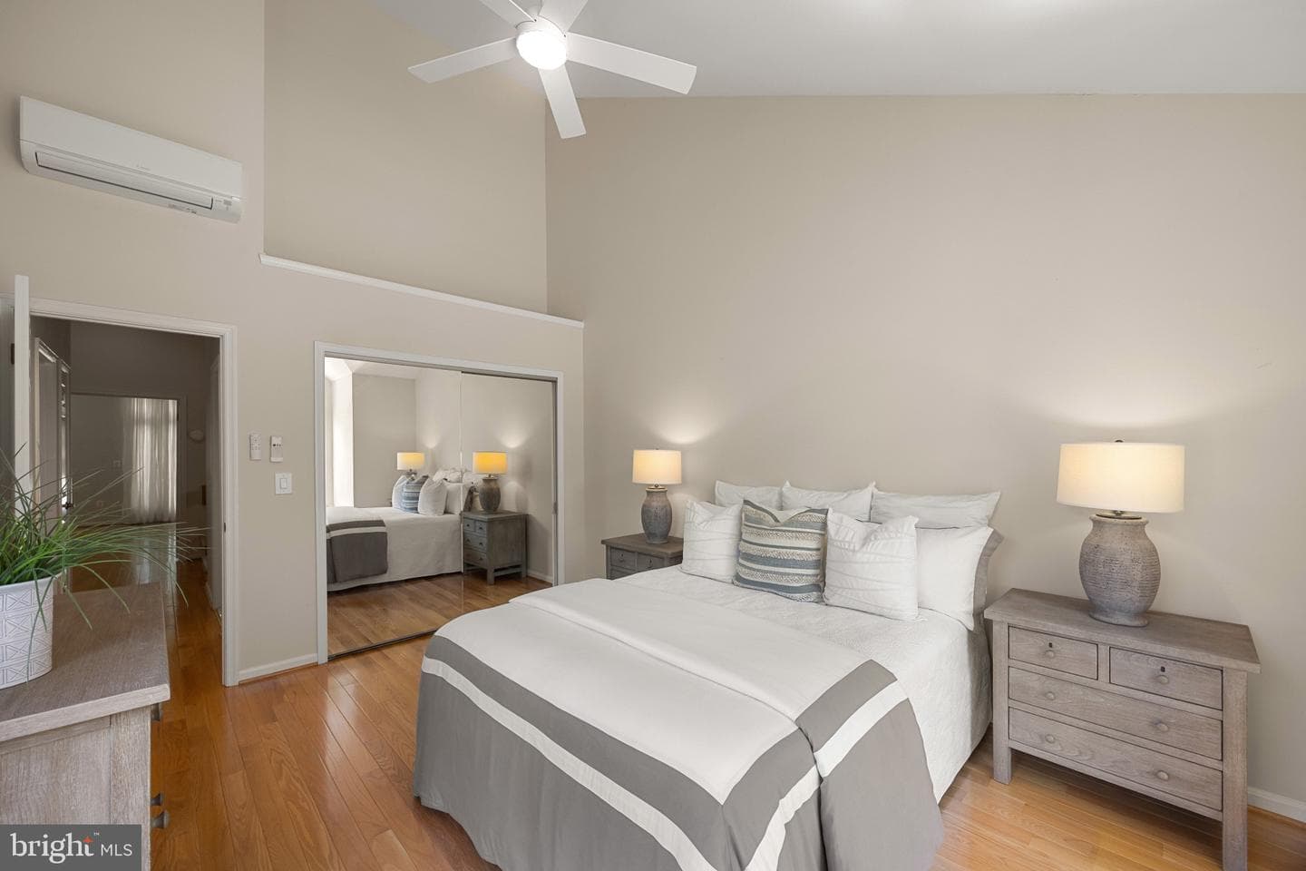 130 Summer Village Drive photo 23