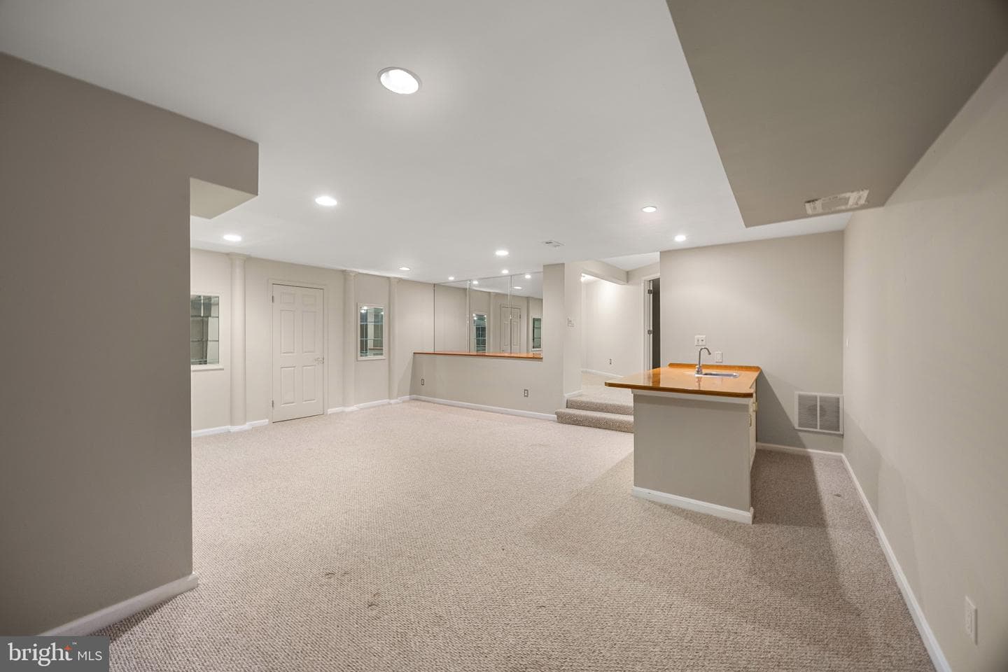 130 Summer Village Drive photo 31
