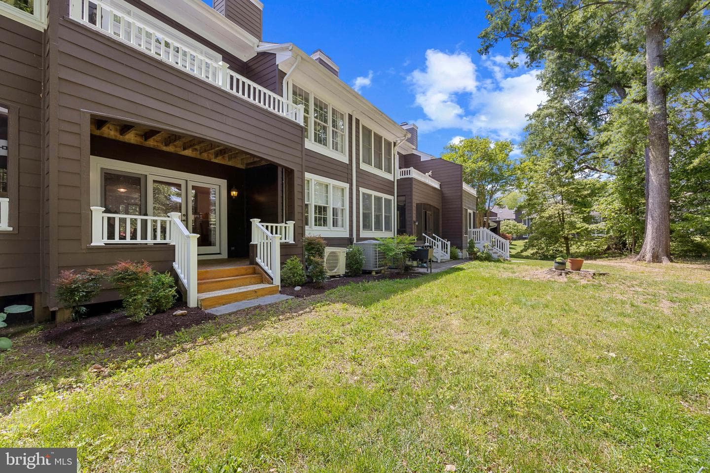 130 Summer Village Drive photo 36