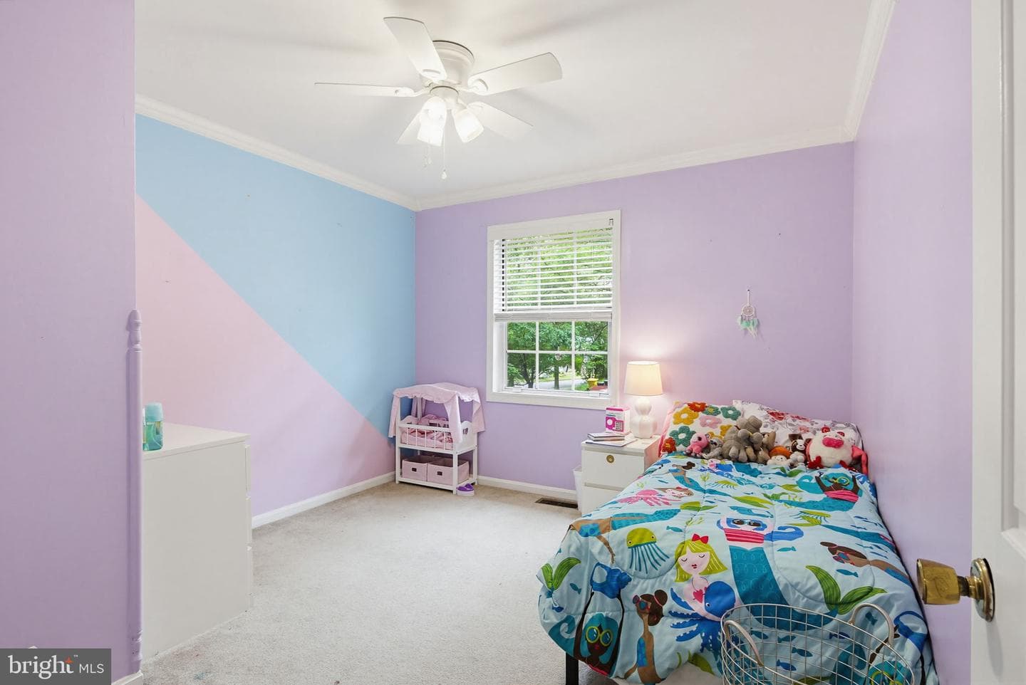 363 Ellenham Court photo 21