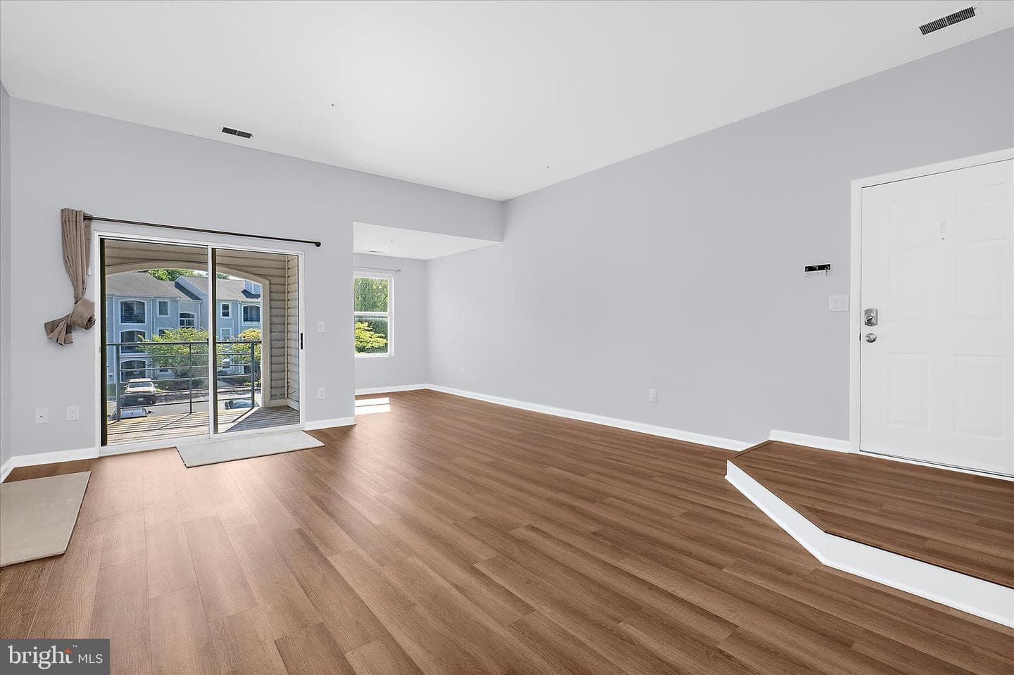 40 Greystone Court #l photo 3