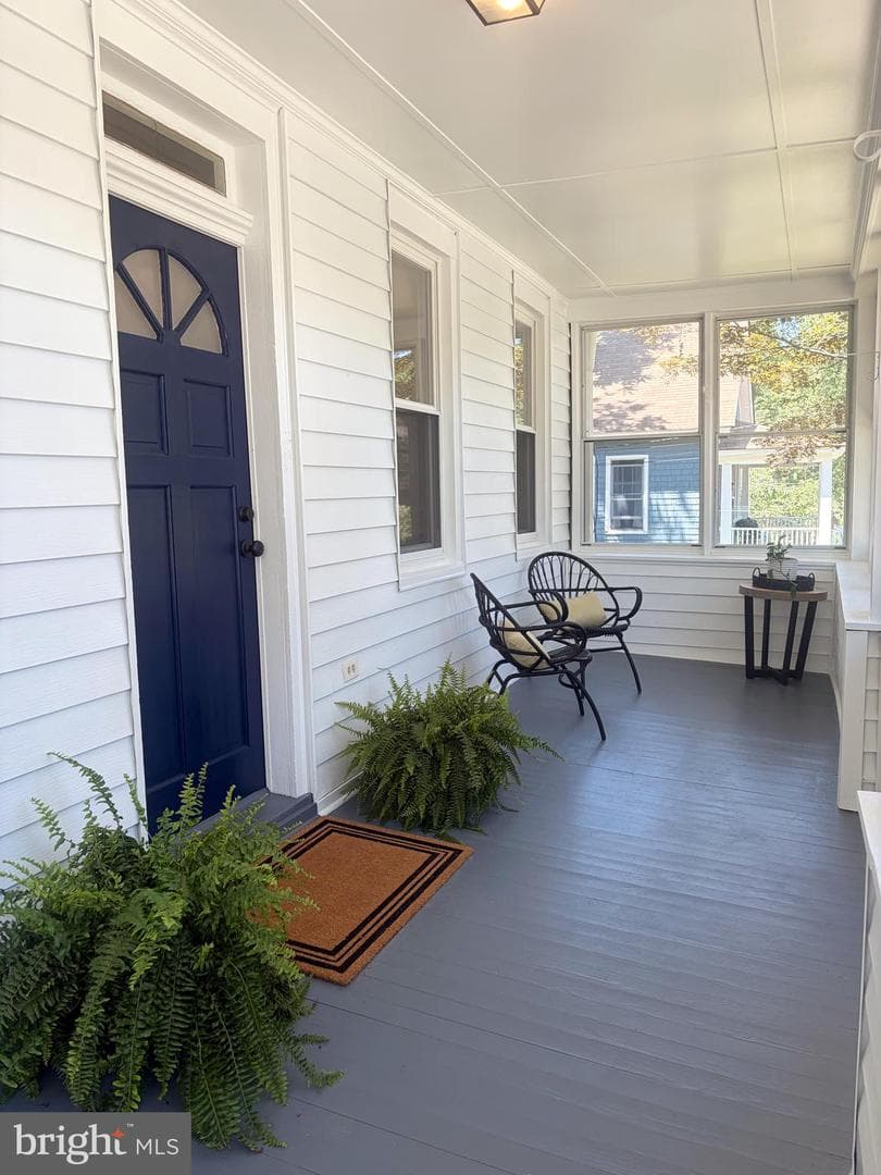 21 Woodlawn Avenue photo 3