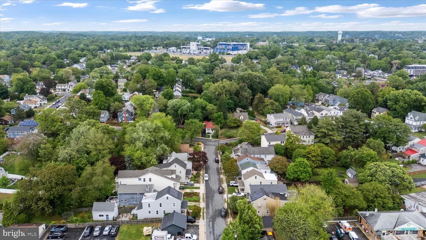 21 Woodlawn Avenue photo 48