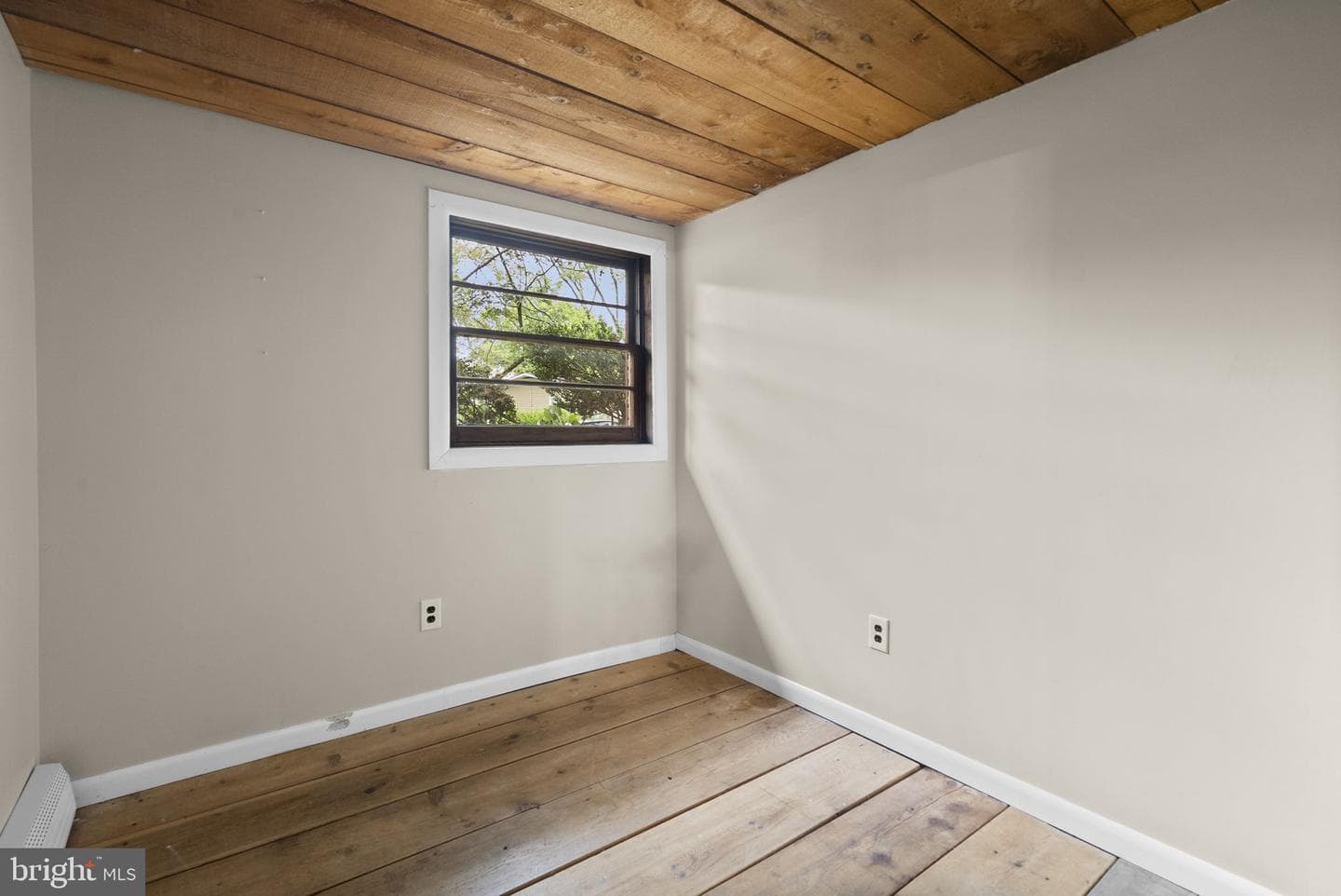 6 Bojan Court photo 39