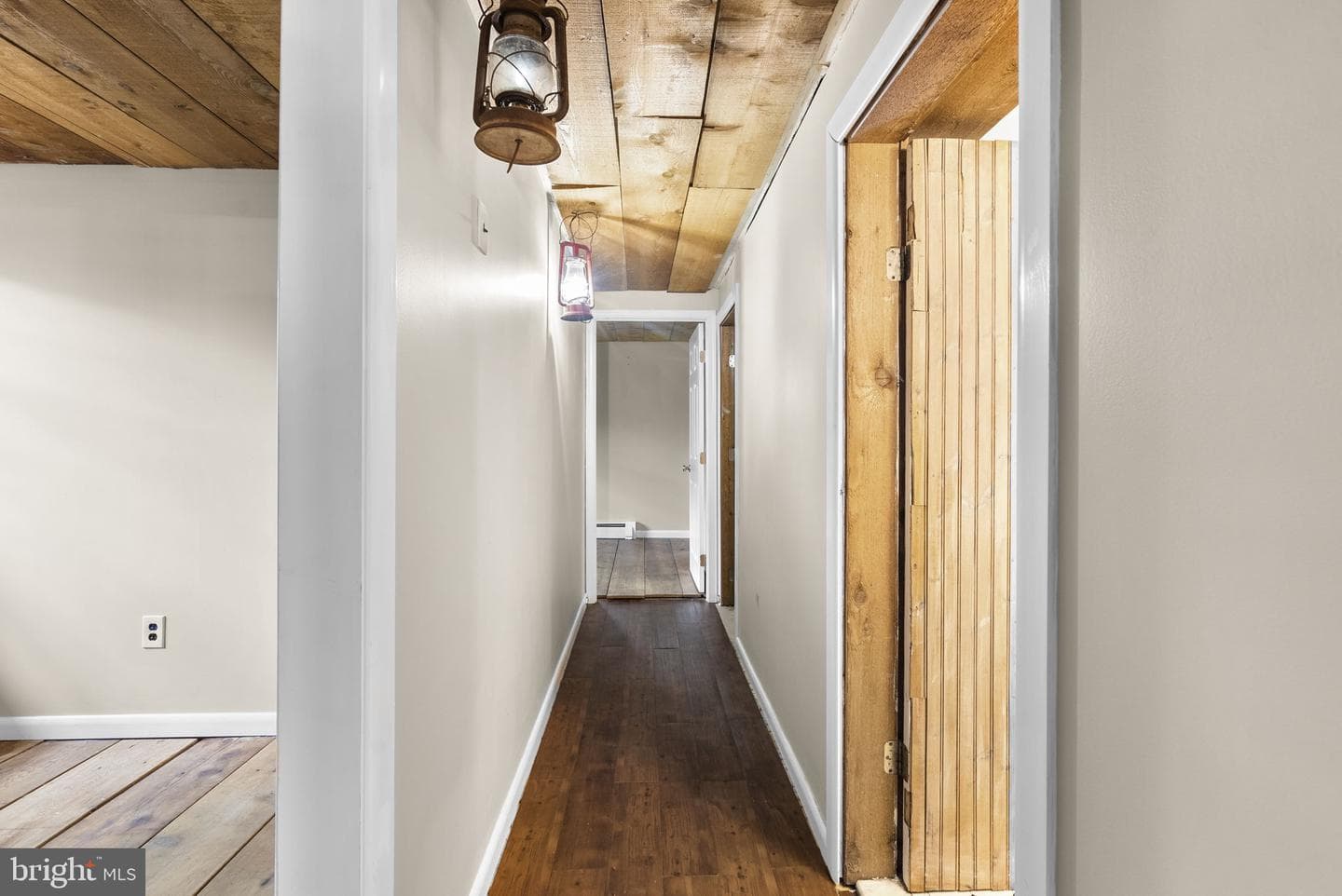 6 Bojan Court photo 43