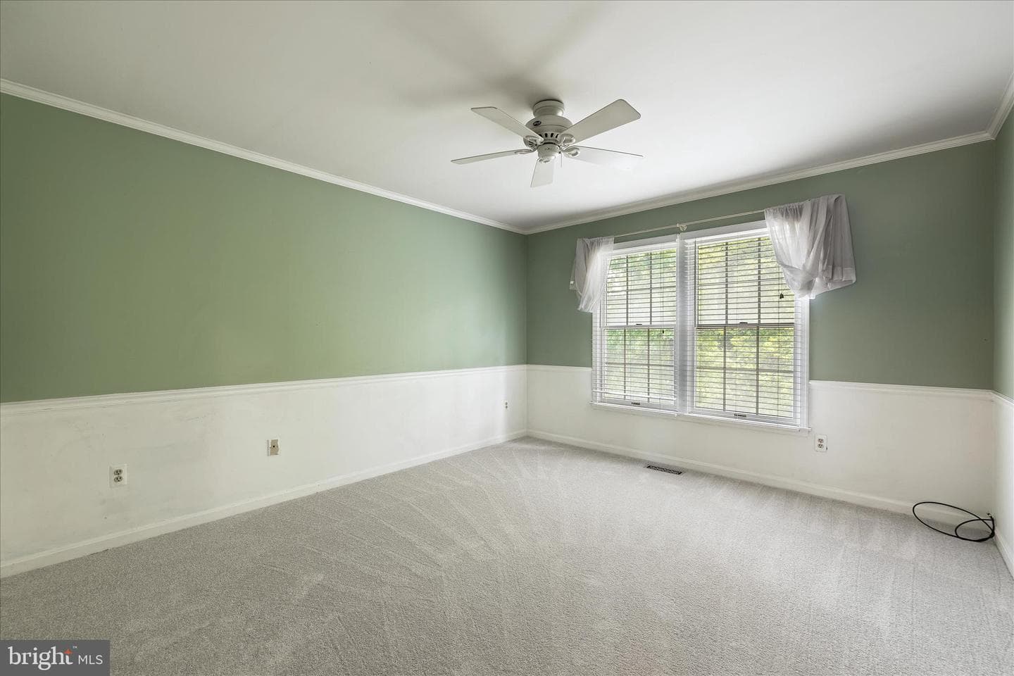 8391 Piping Rock Court photo 29