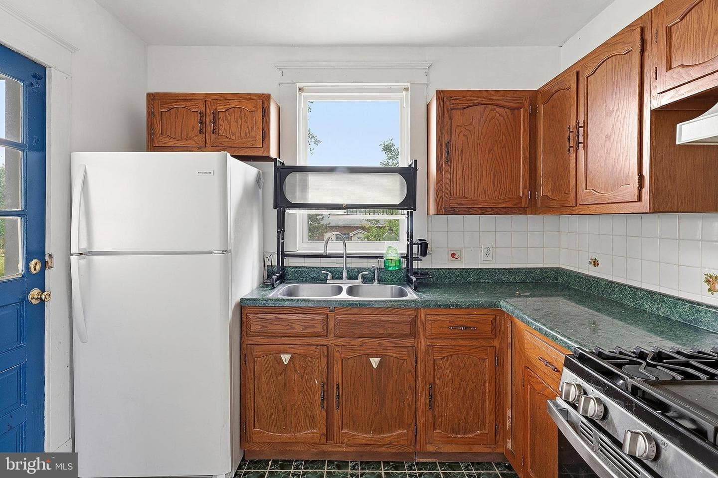 7532 Baltimore Annapolis Boulevard photo 11