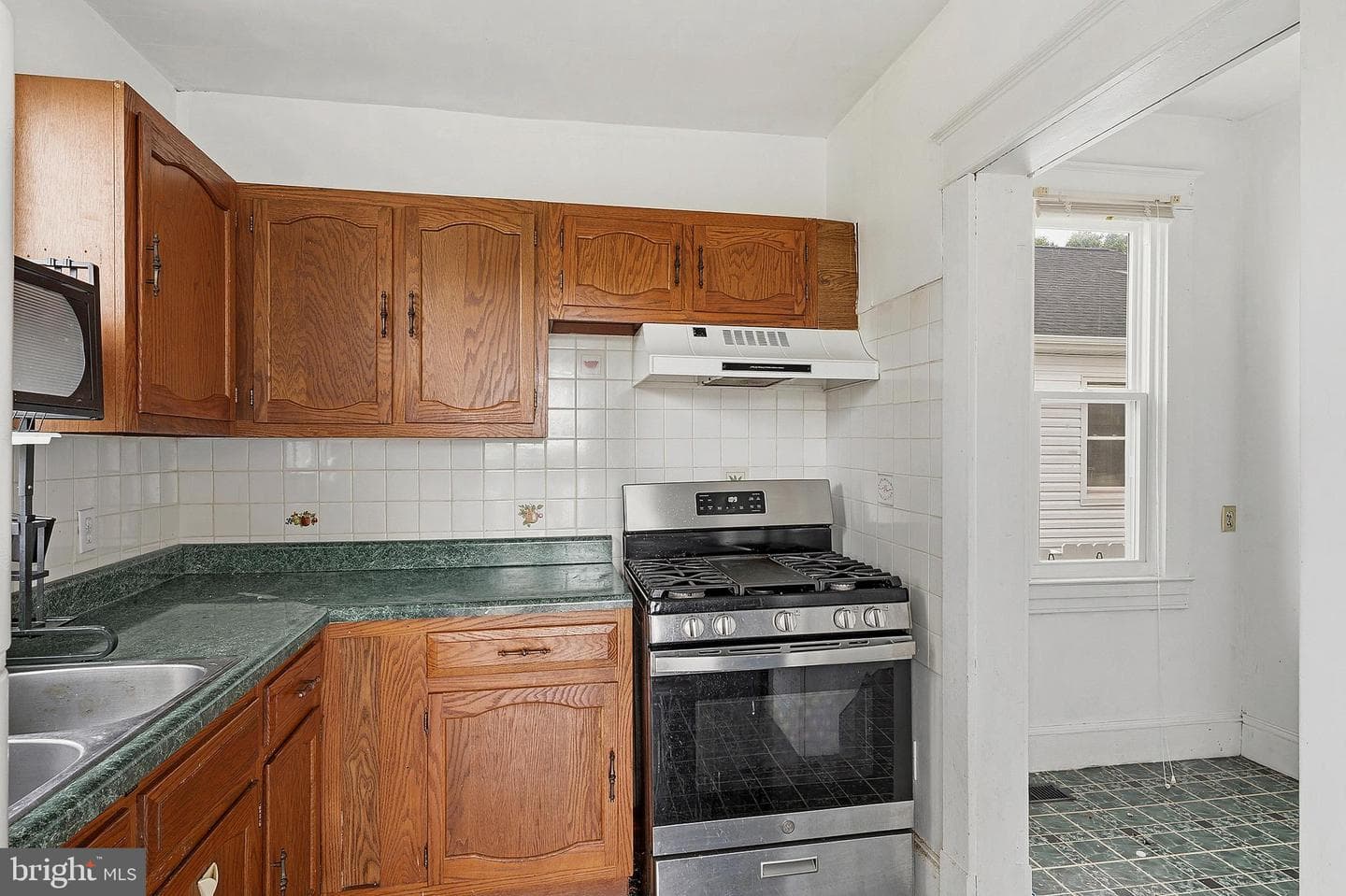 7532 Baltimore Annapolis Boulevard photo 12