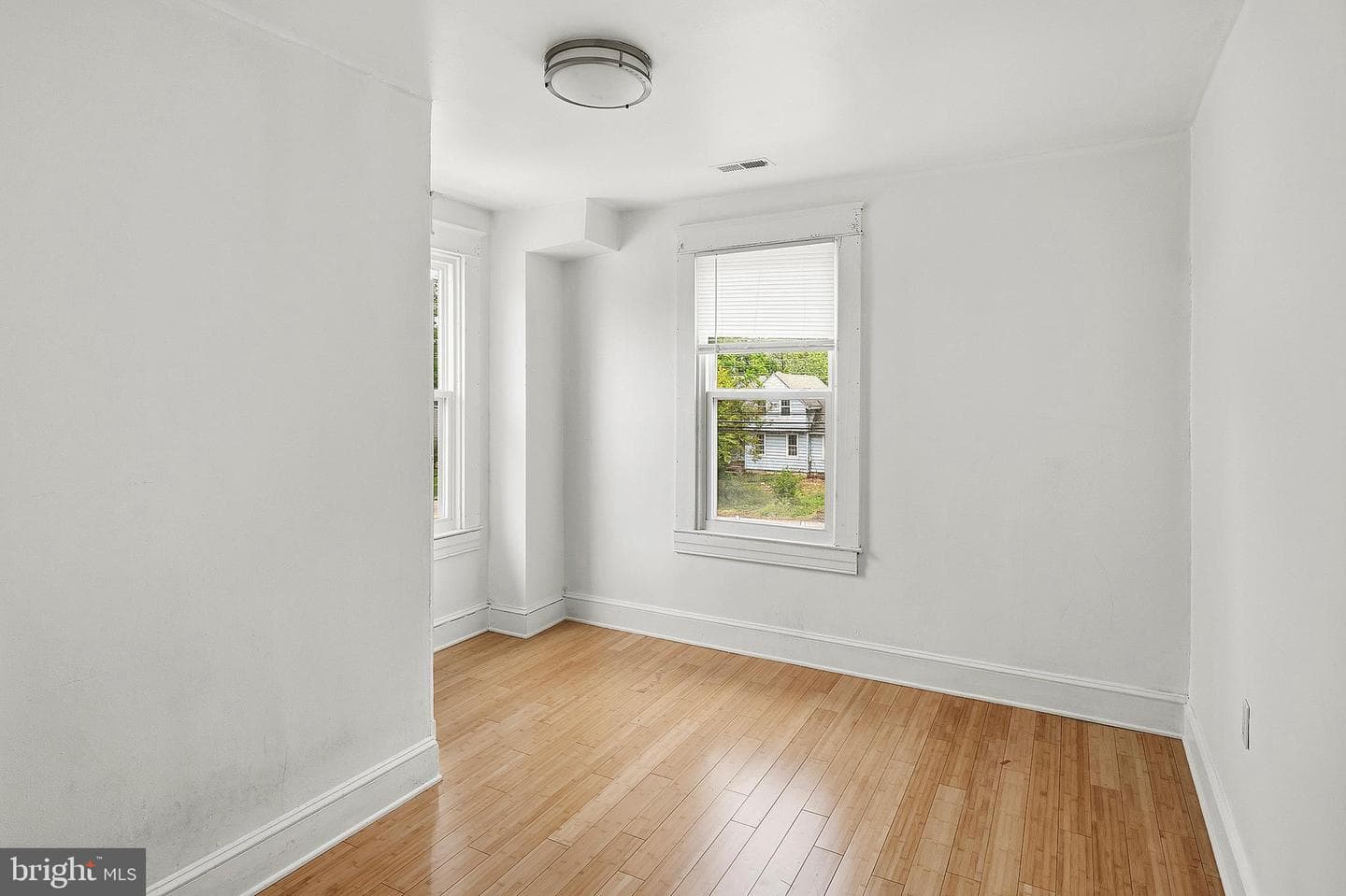 7532 Baltimore Annapolis Boulevard photo 14