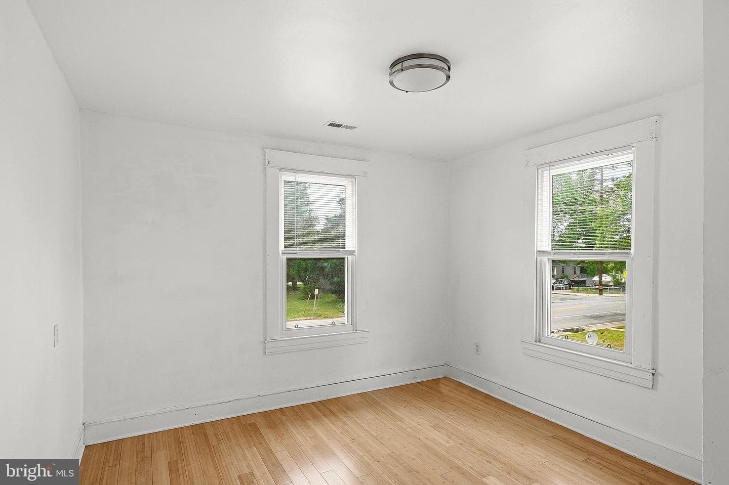 7532 Baltimore Annapolis Boulevard photo 16