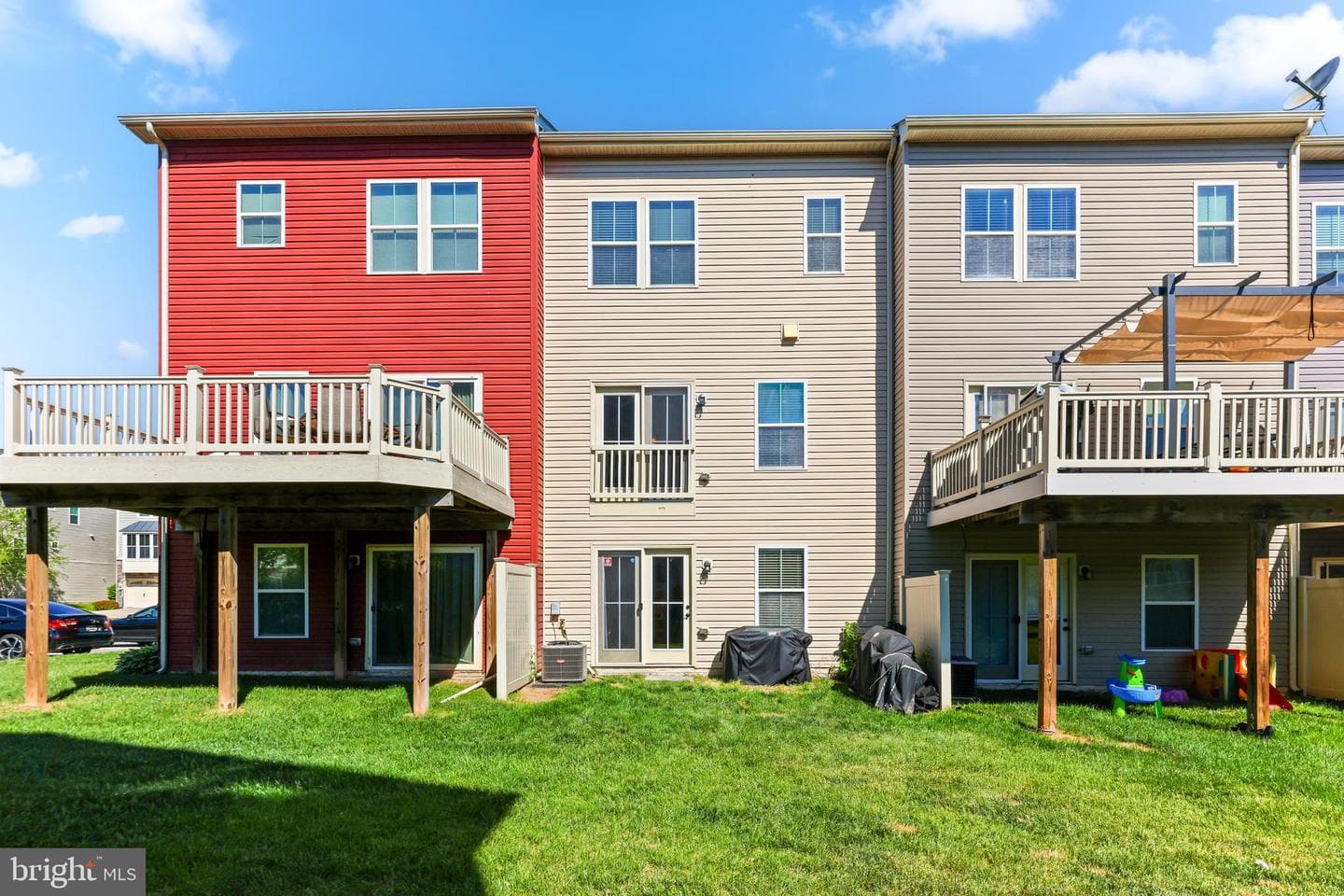 549 Fox River Hills Way photo 32