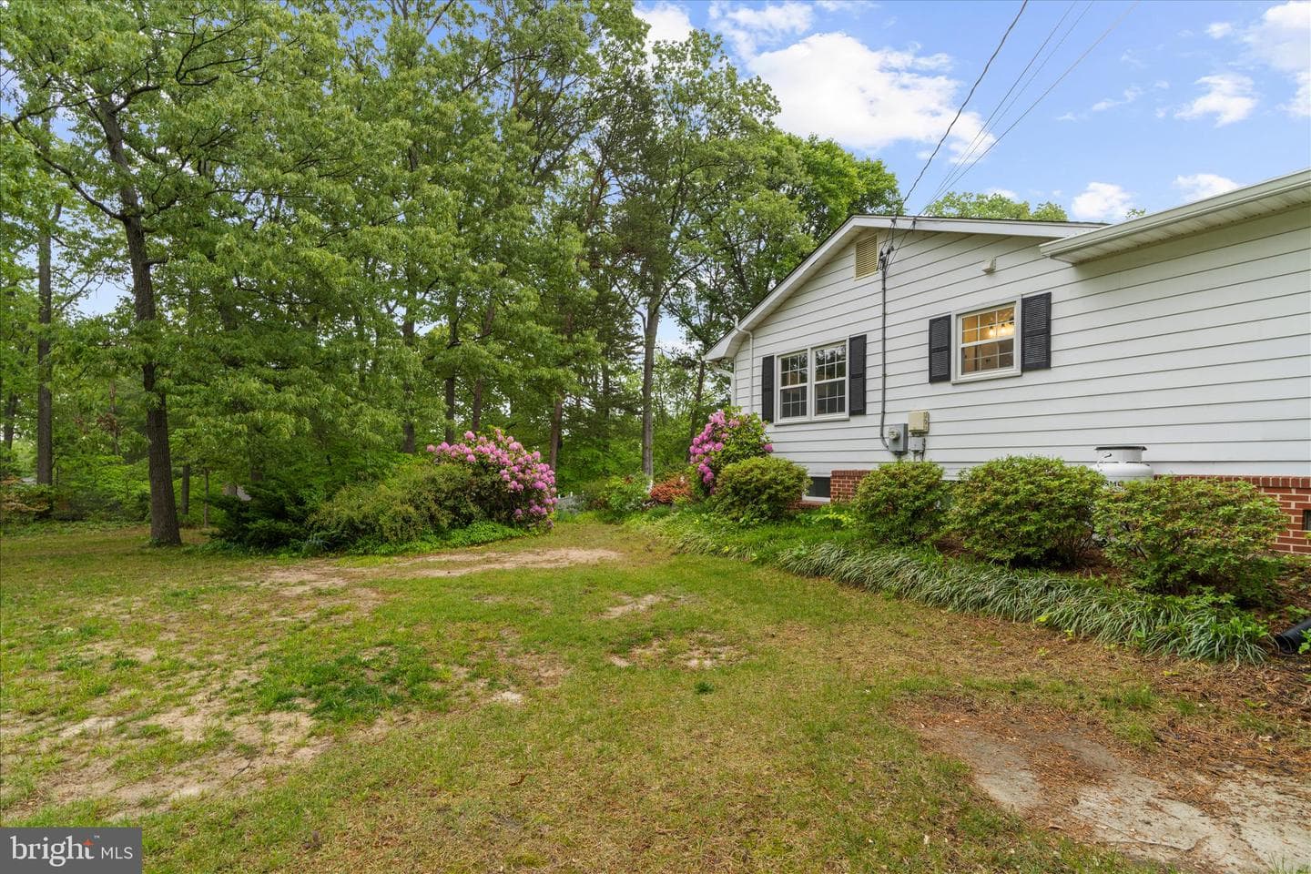 748 Evergreen Road photo 35
