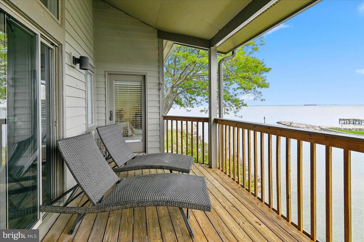 2121 Quay Village Court #202 photo 31