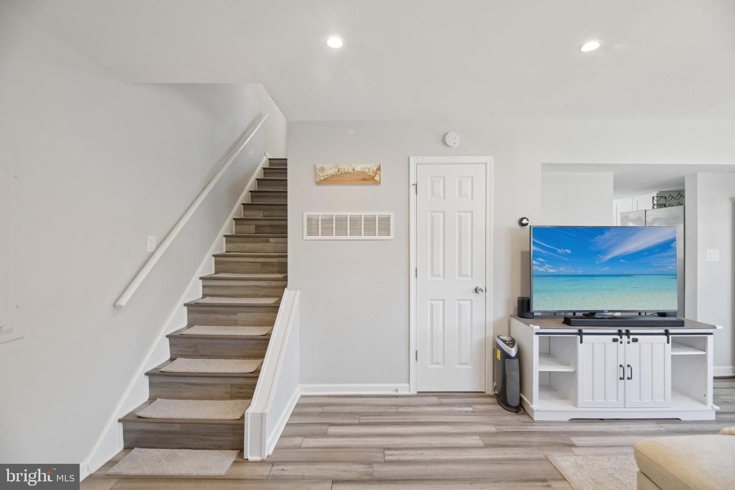 1711 Elkridge Drive photo 8