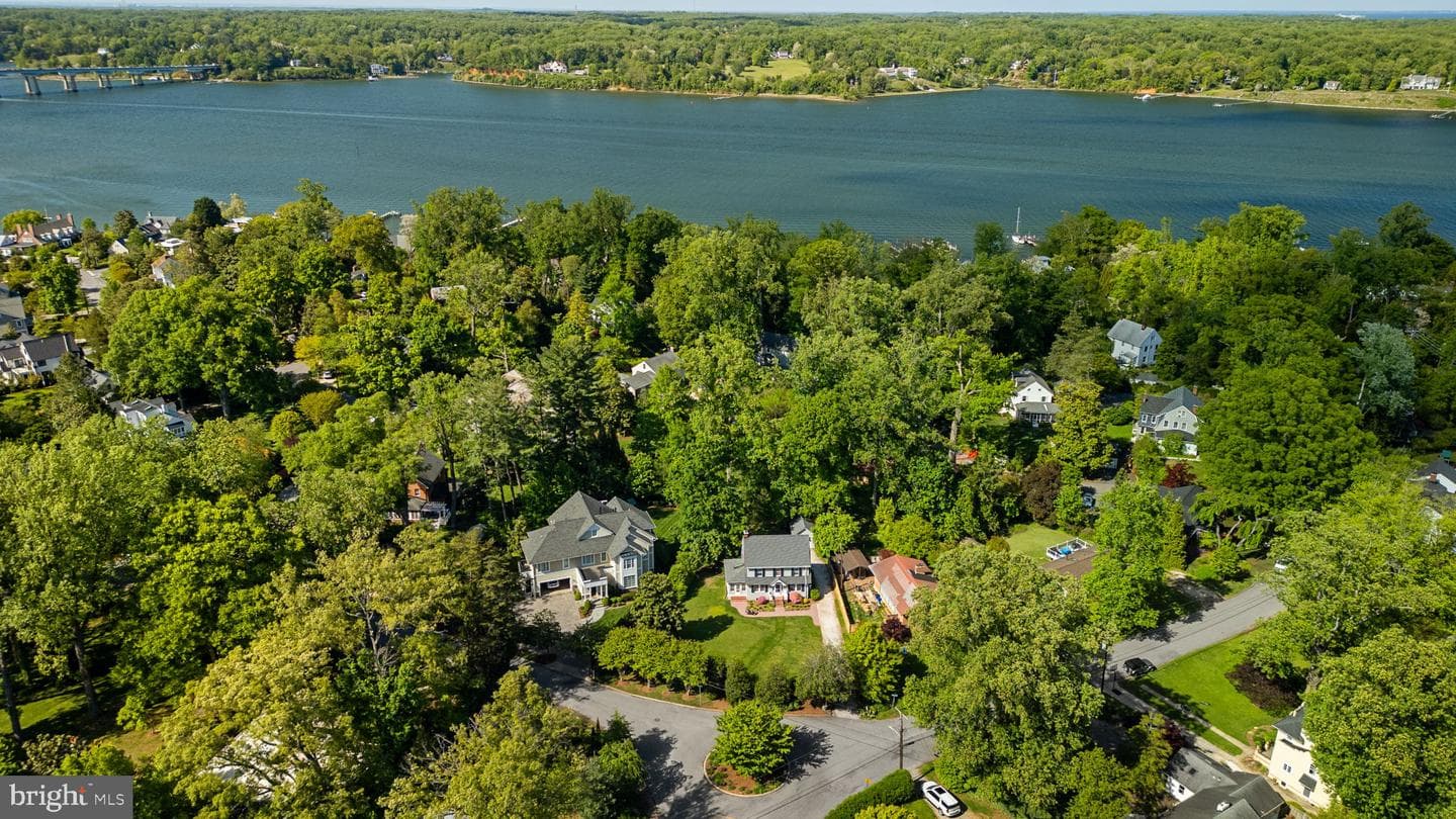 202 Wardour Drive, Annapolis