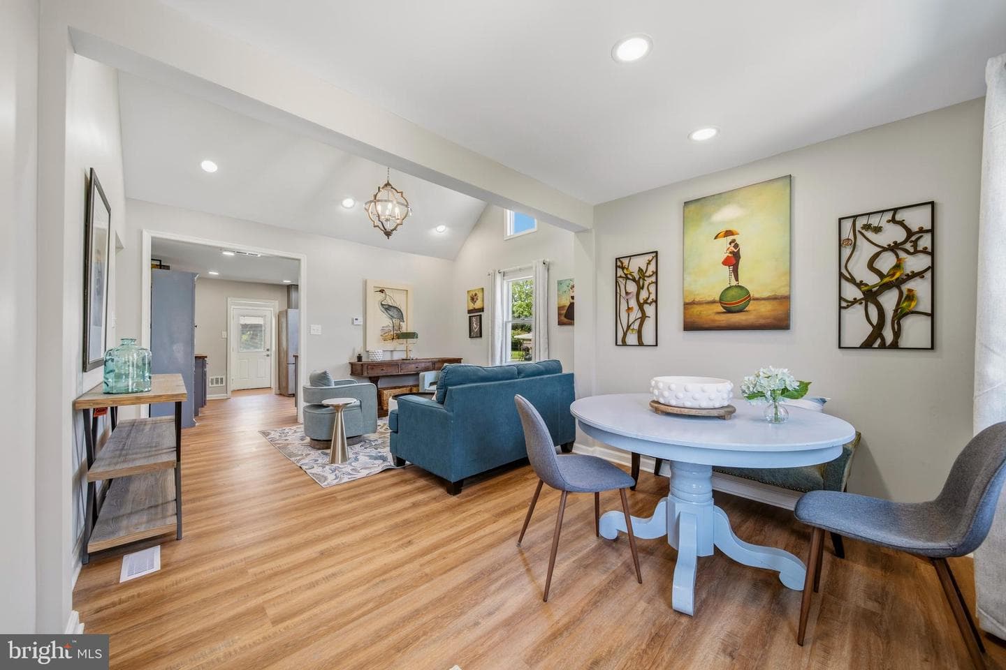 1019 Shoreland Drive photo 9