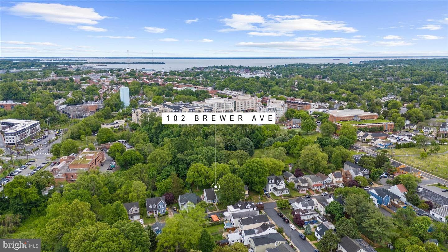 102 Brewer Avenue photo 68