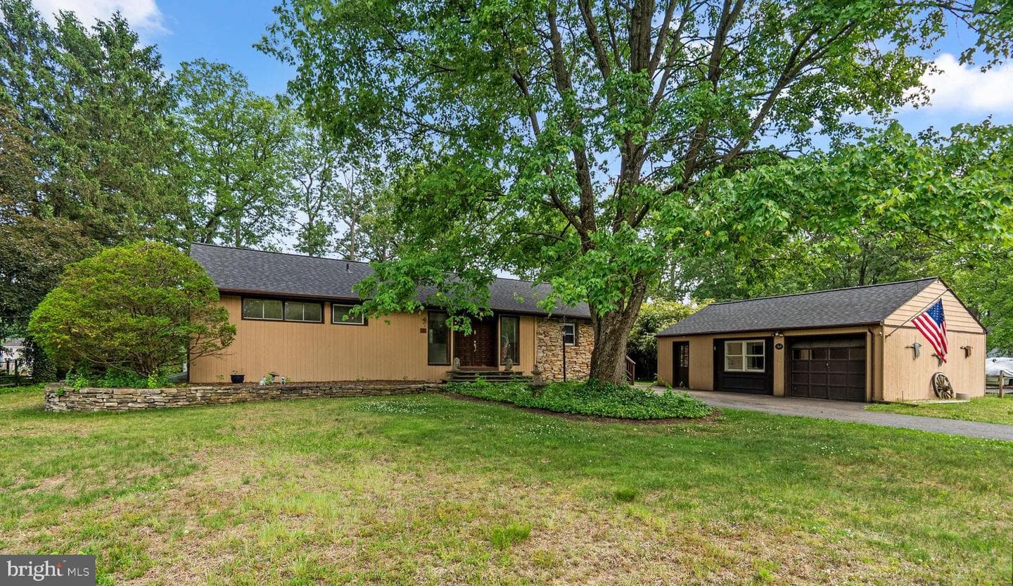 722 Dill Road photo 4
