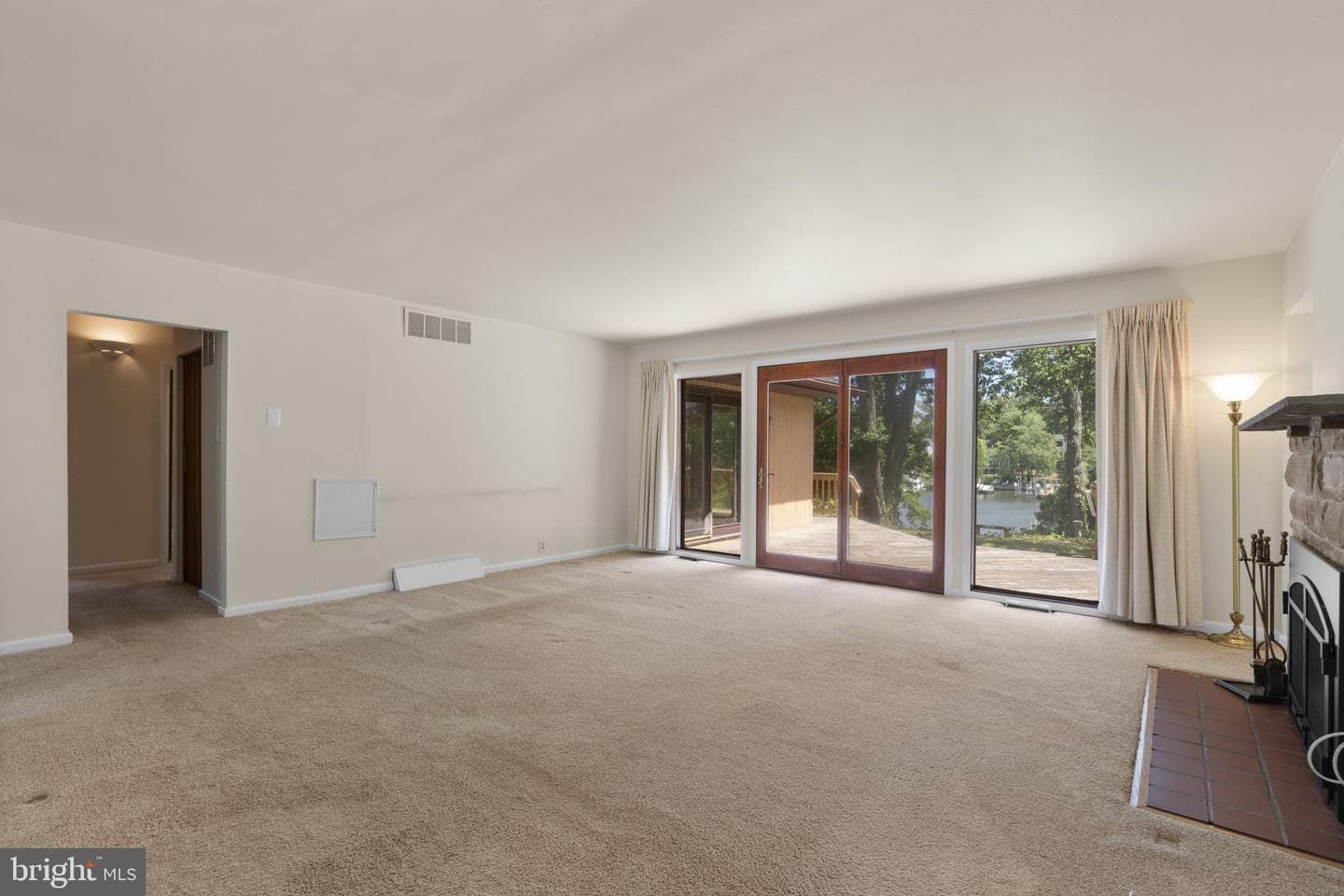 722 Dill Road photo 9