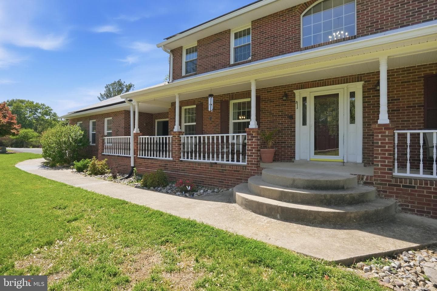 6118 Fishers Station Road photo 2