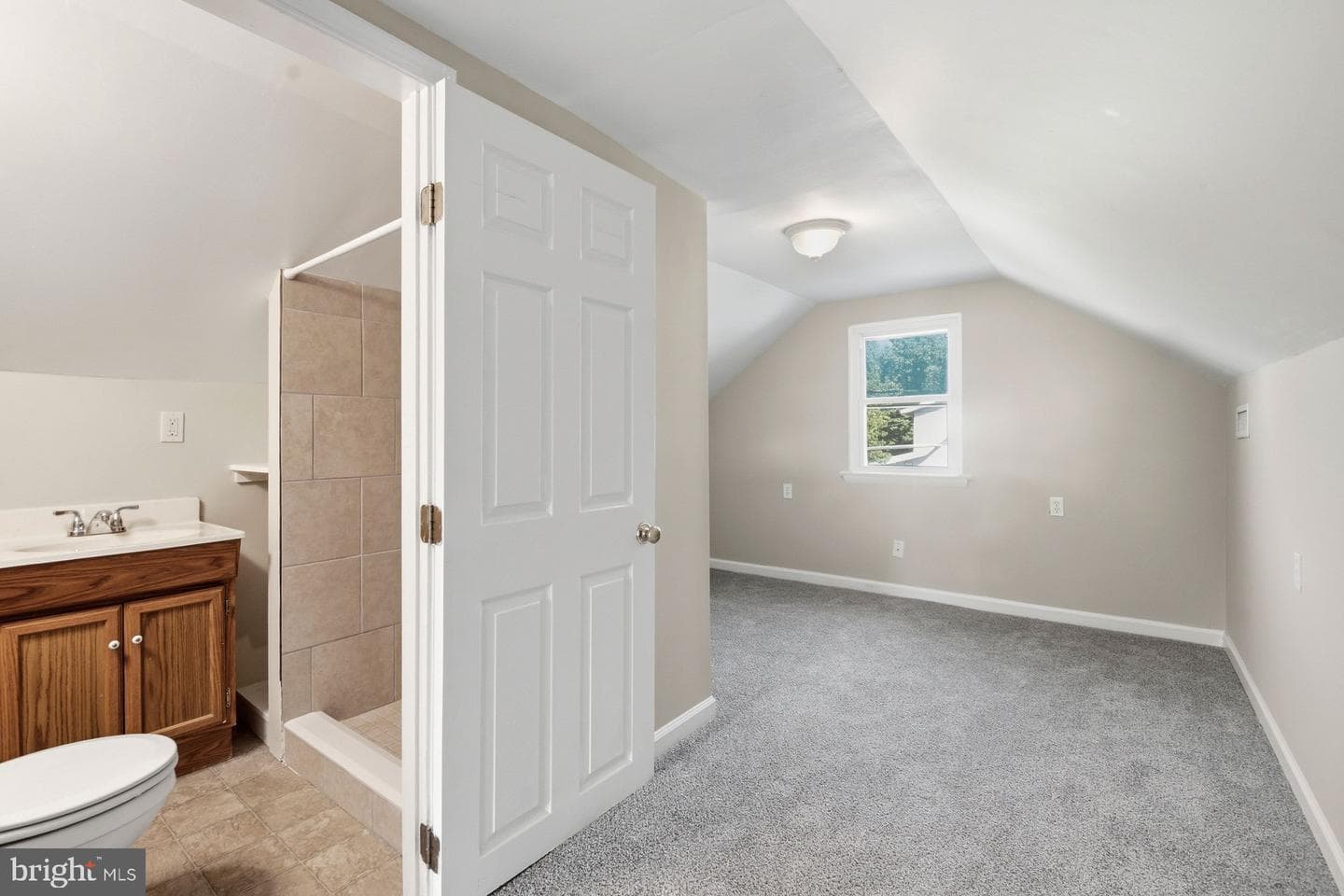 8444 Garden Road photo 16